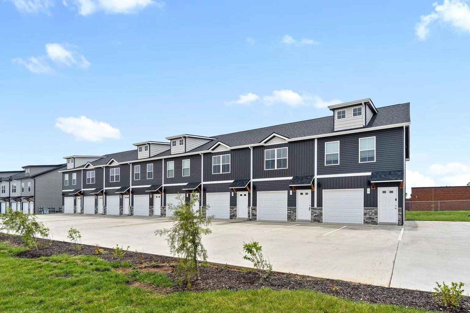 208-Drayton-Dr For Sale