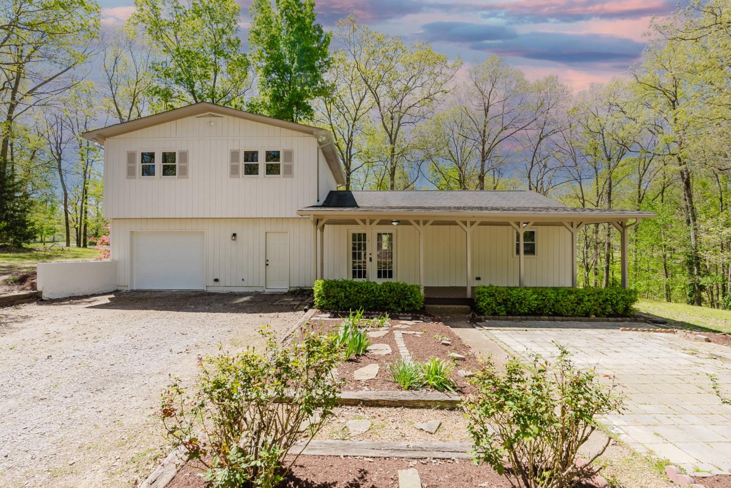 1075-Claylick-Rd For Sale