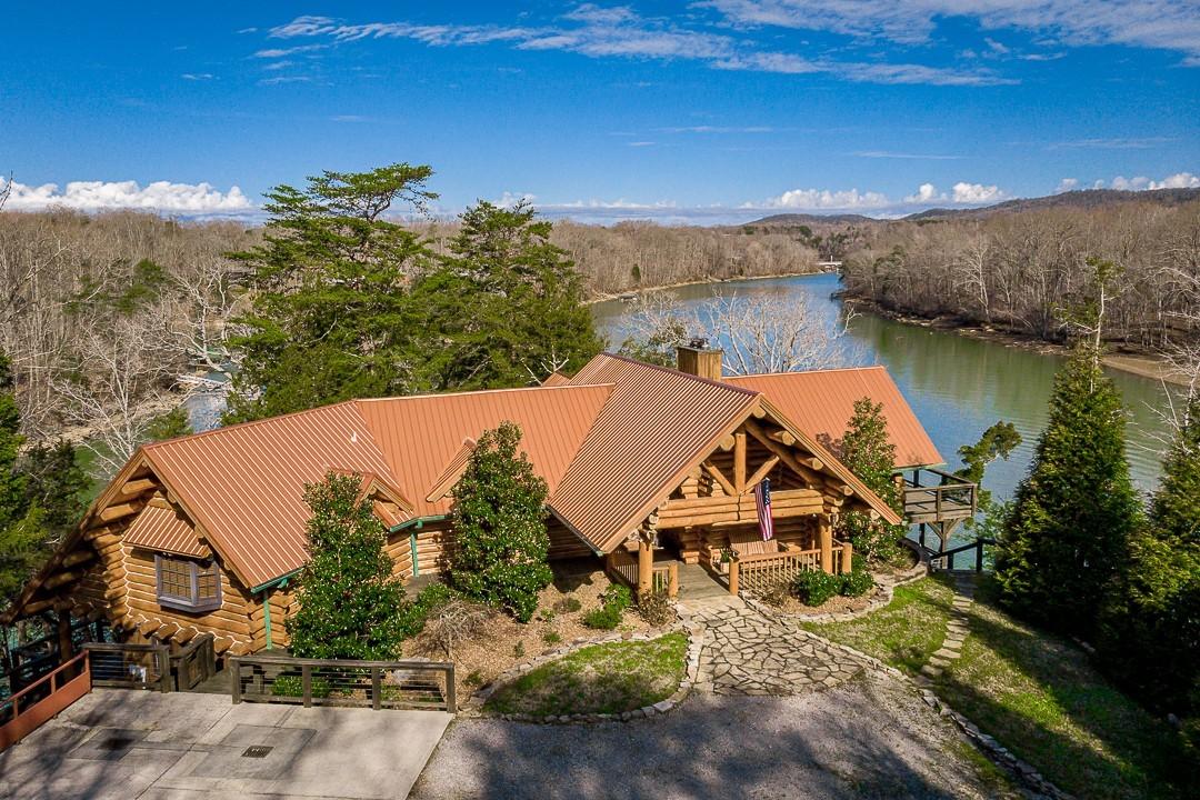 562-Rocky-Ridge-Rd-E For Sale