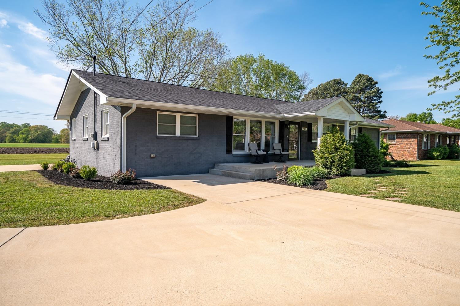 703-Brenda-Ave For Sale