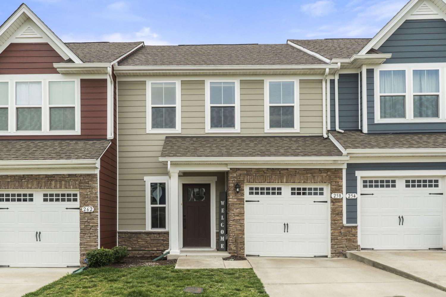 258-Dartmoor-Pl For Sale
