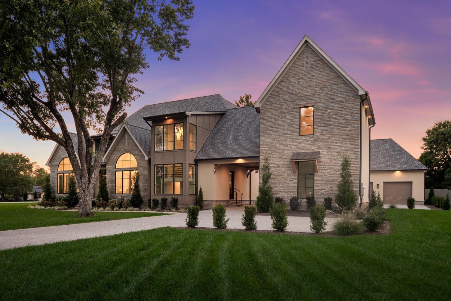 521-Mansion-Dr For Sale
