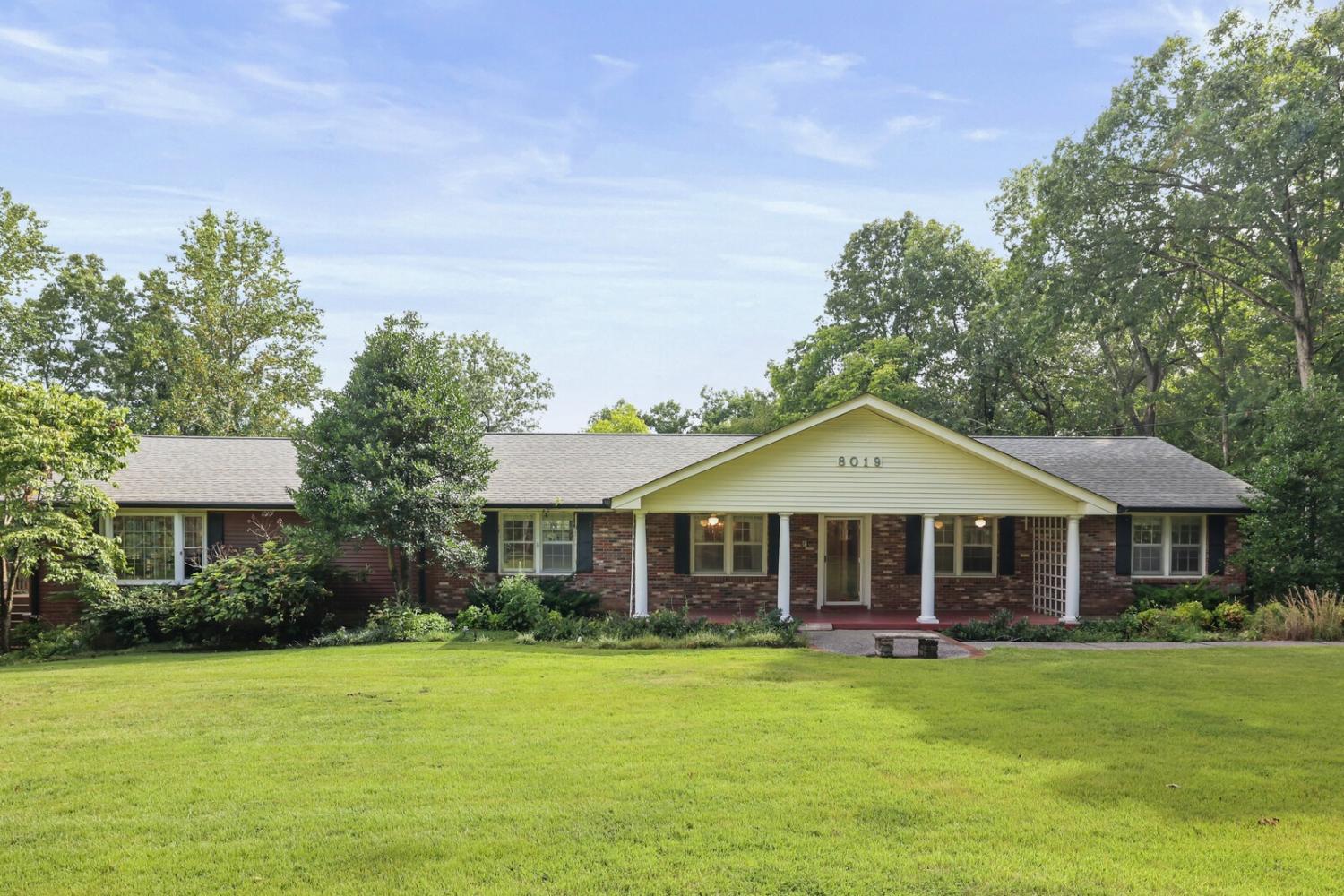 8019-Ridgewood-Rd For Sale
