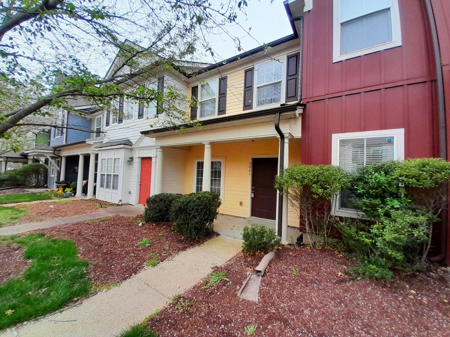 2021-Hemlock-Dr For Sale