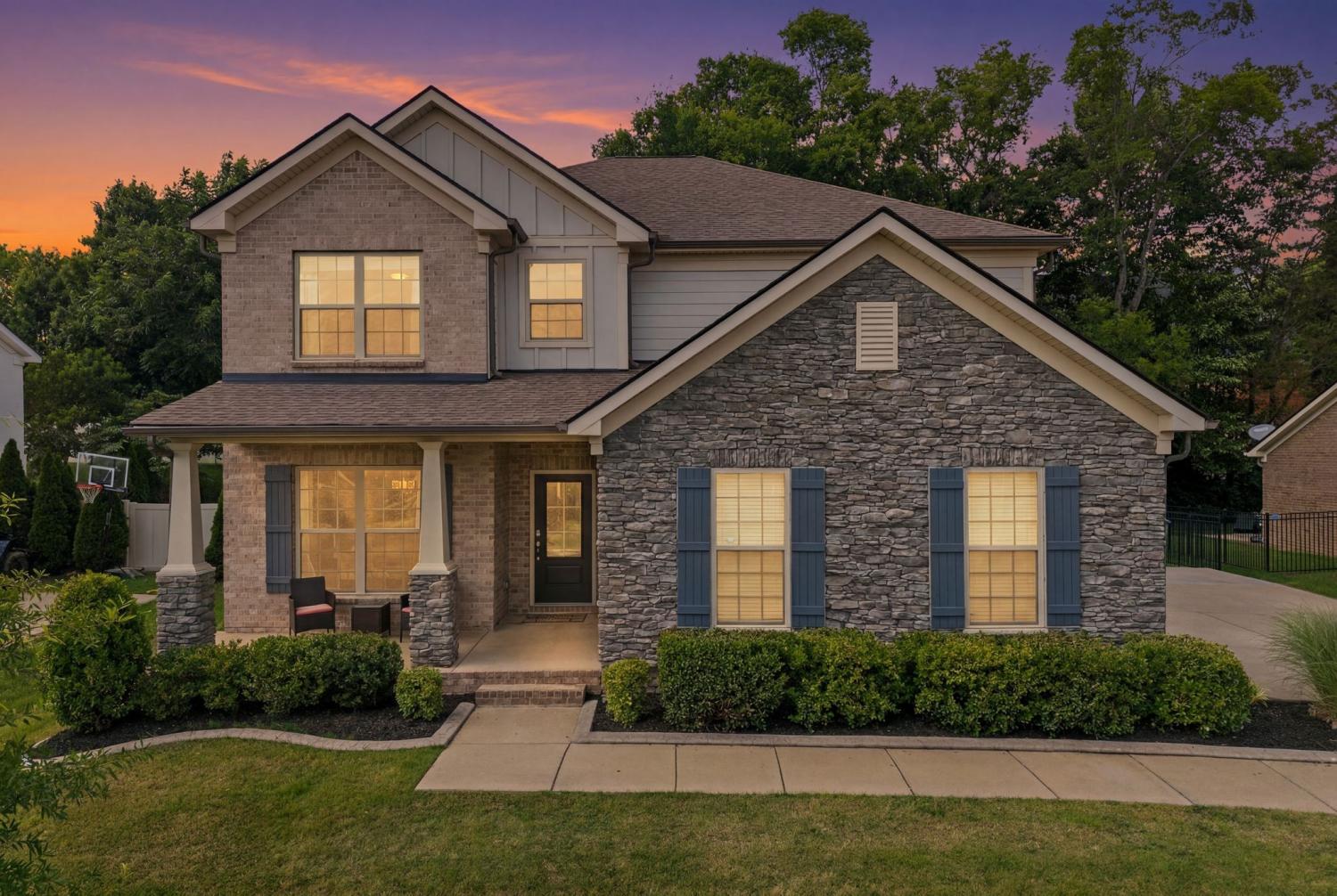 1028 Maleventum Way TN 37174 For Sale - 