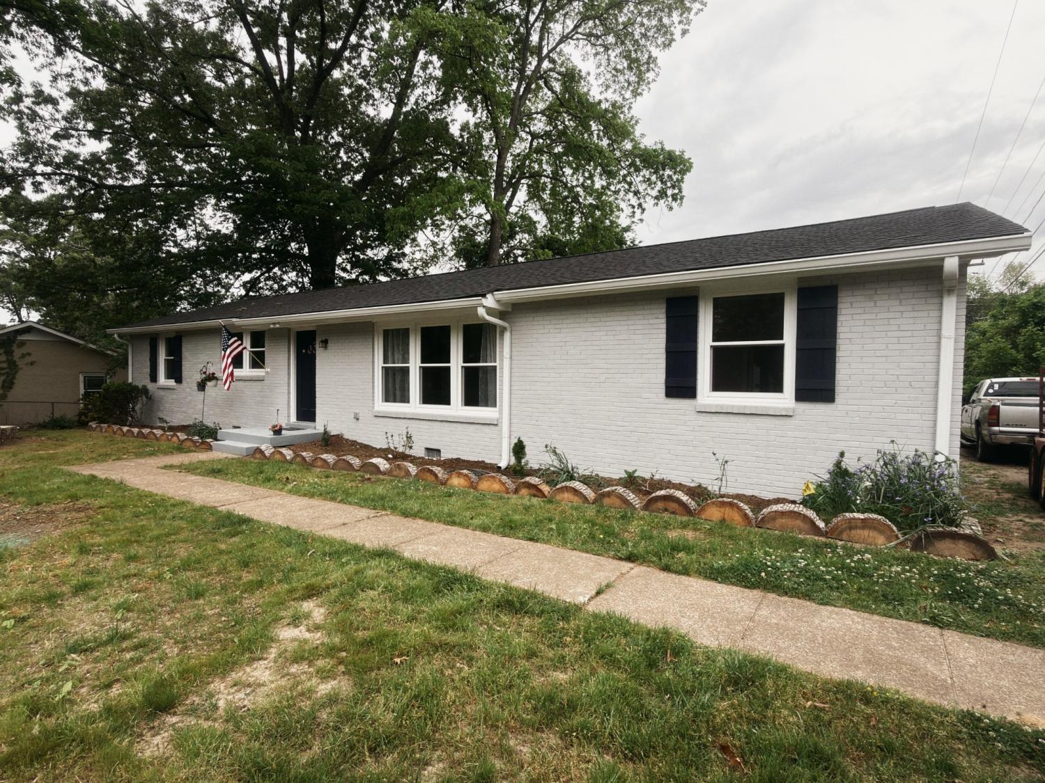 123-Delaware-Dr For Sale
