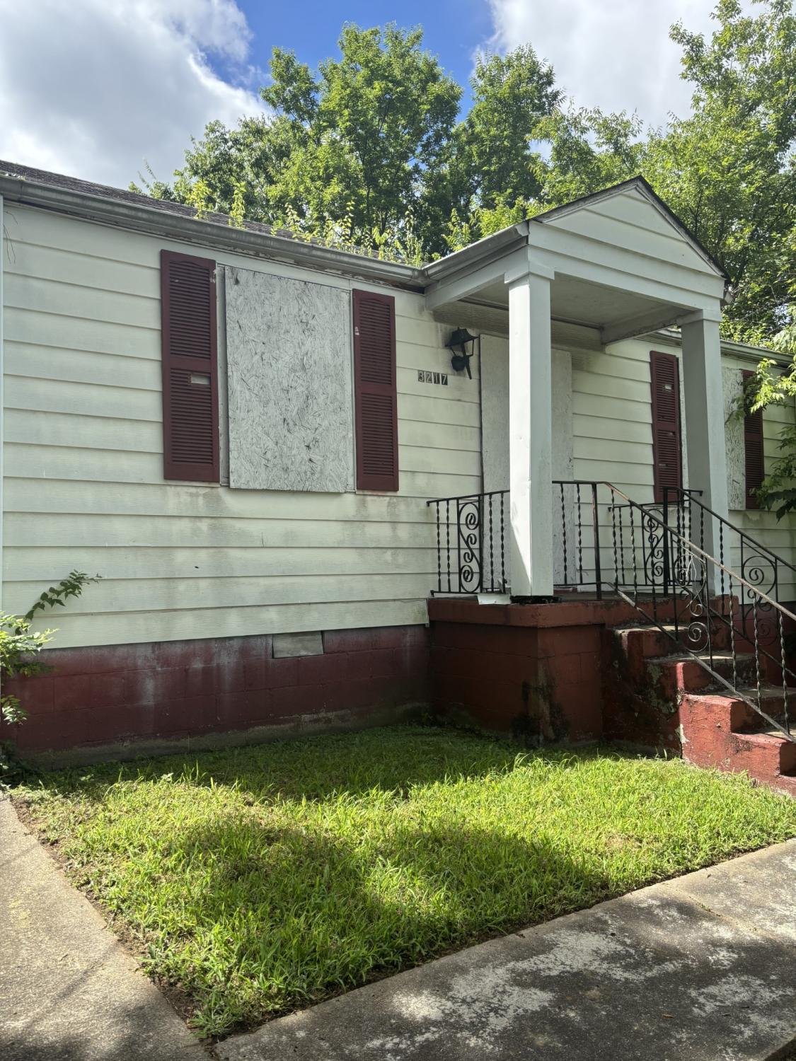 3217-Clifton-Ave For Sale