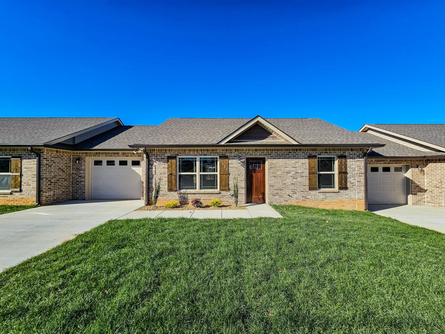 1505-Green-Ln For Sale