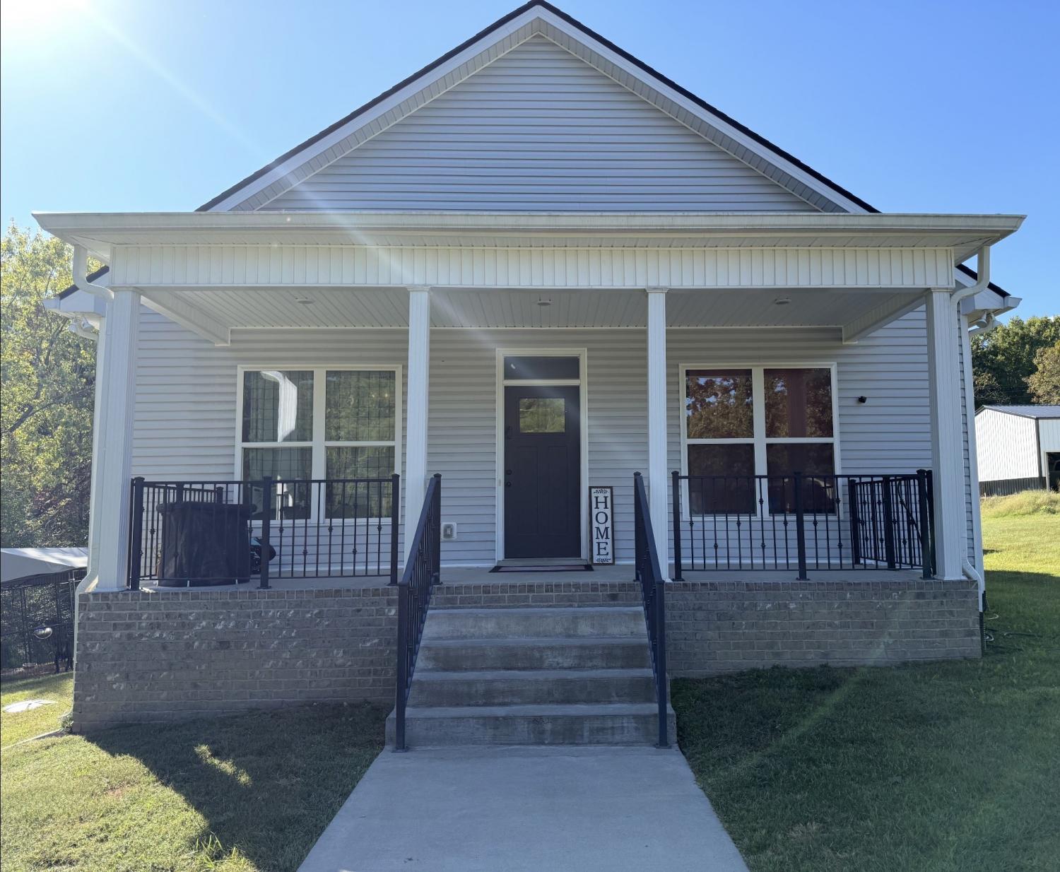 1030-Oak-Dr For Sale