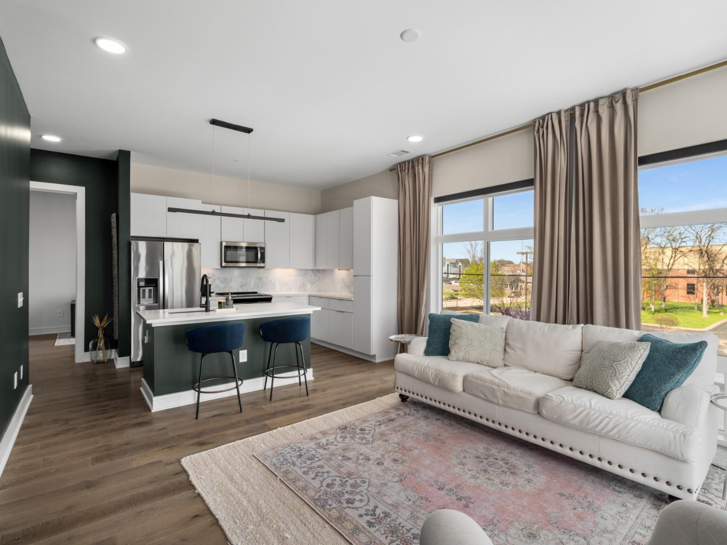 1125-10th-Ave--N For Sale