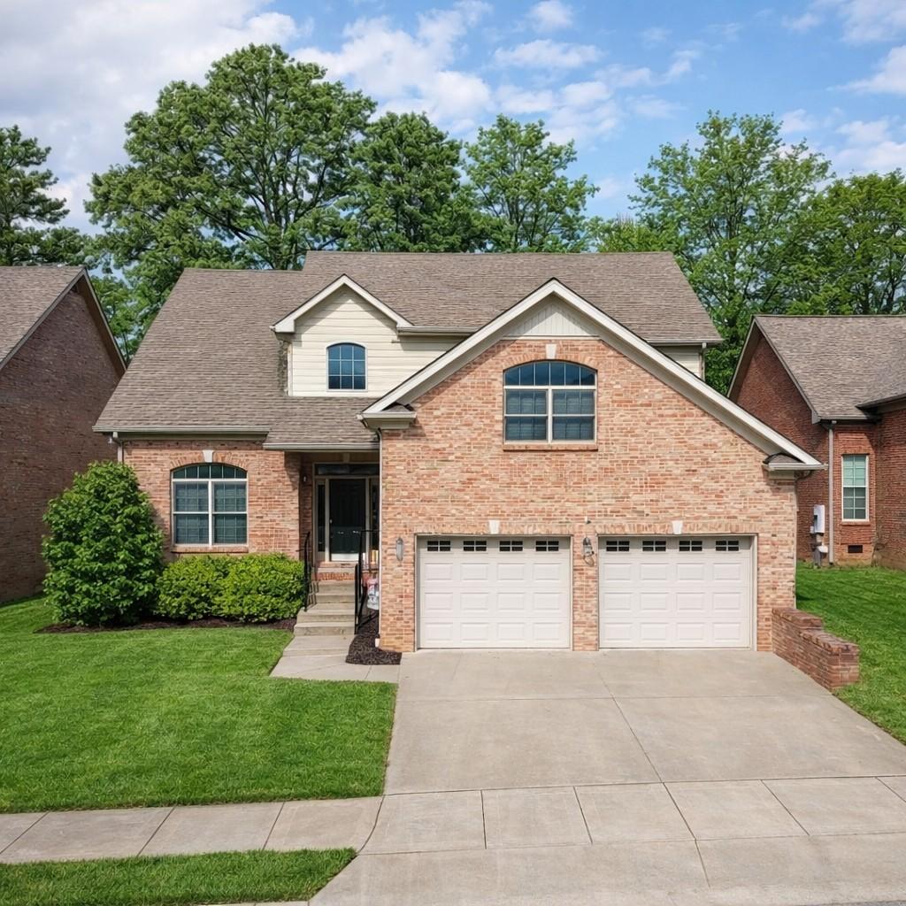 137-Clarendon-Trce For Sale