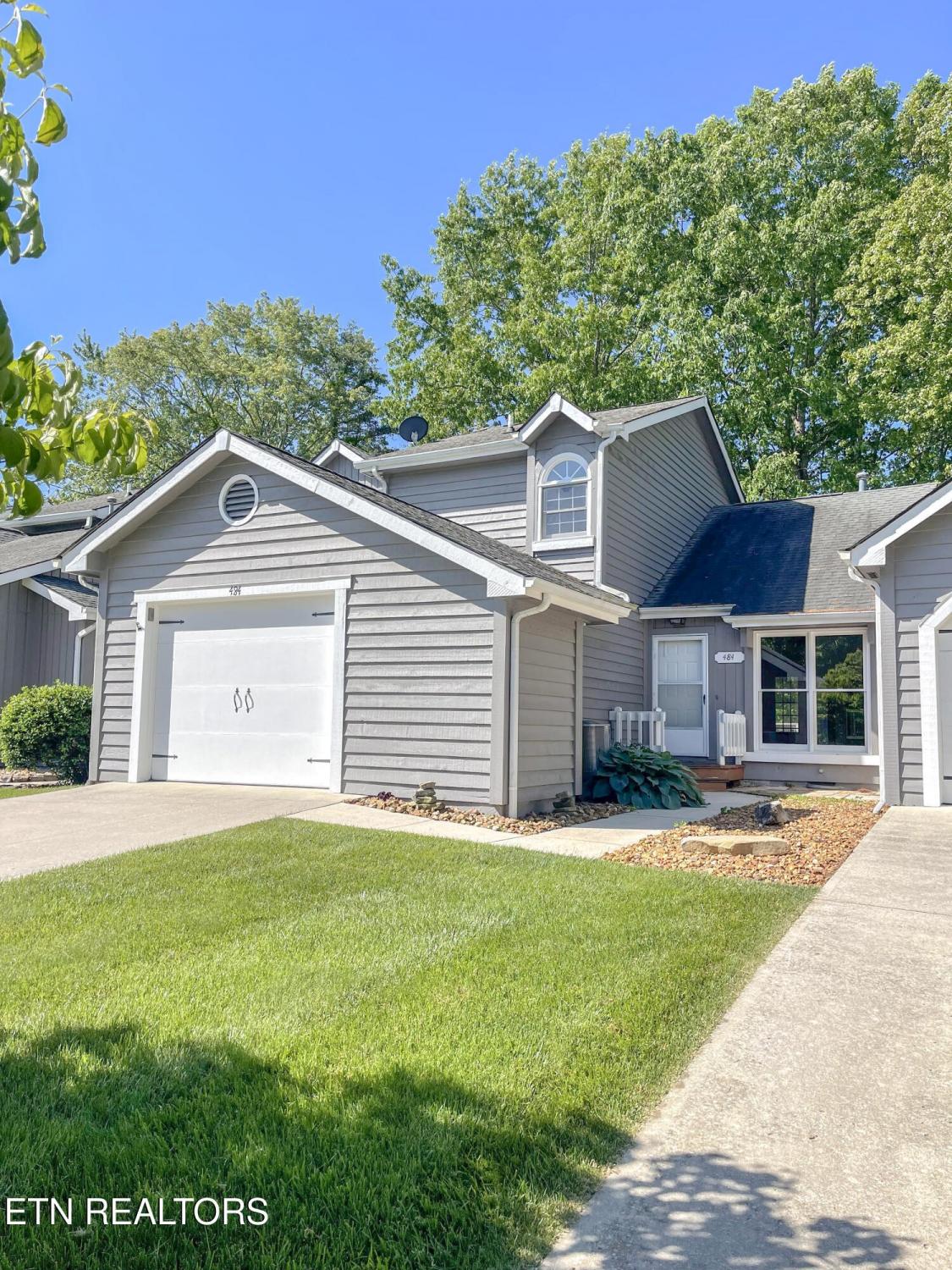 484-Riverbend-Drive For Sale