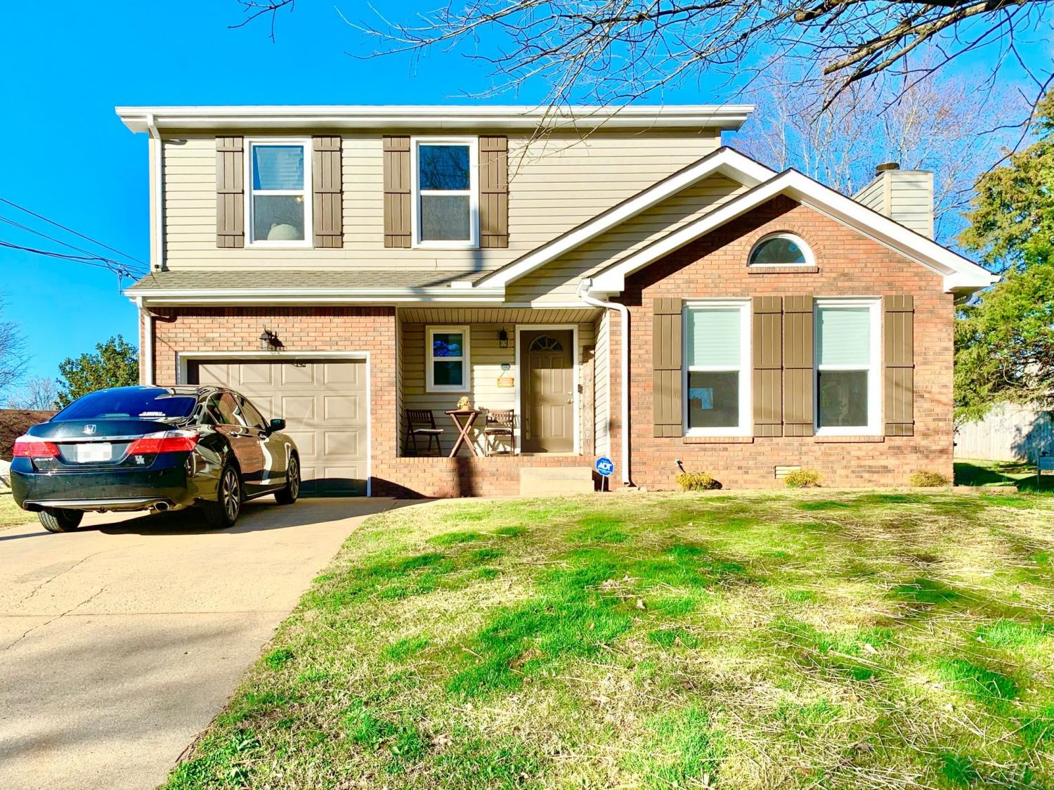 221-Sherwood-Hills-Dr For Sale