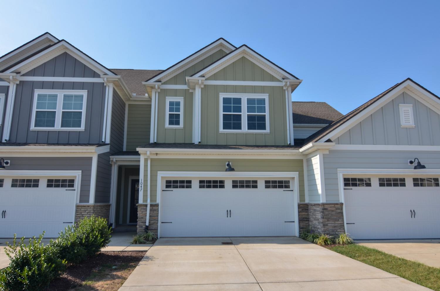 1047 June Wilde Rdg TN 37174 For Rent - 