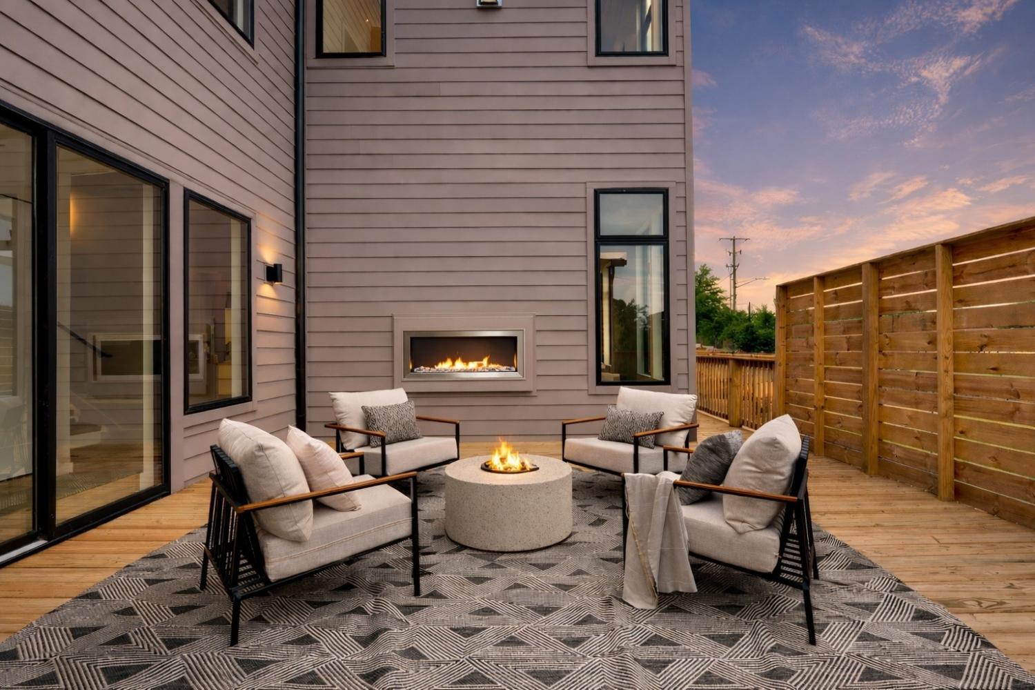 1008-Douglas-Ave For Sale