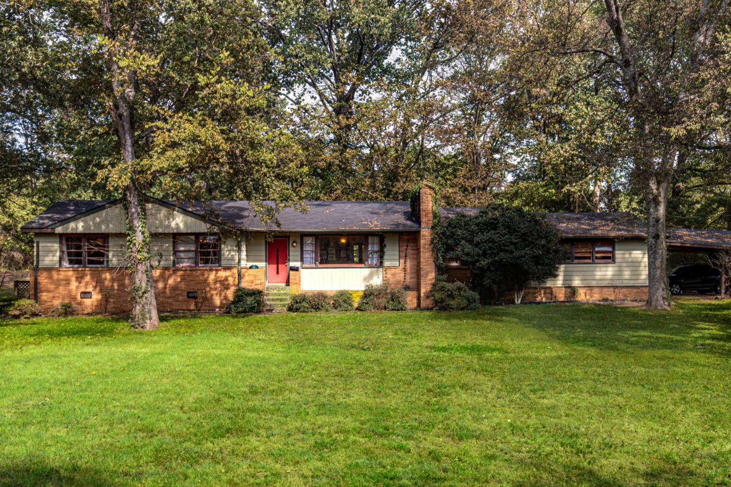 1109-Berwick-Trl For Sale