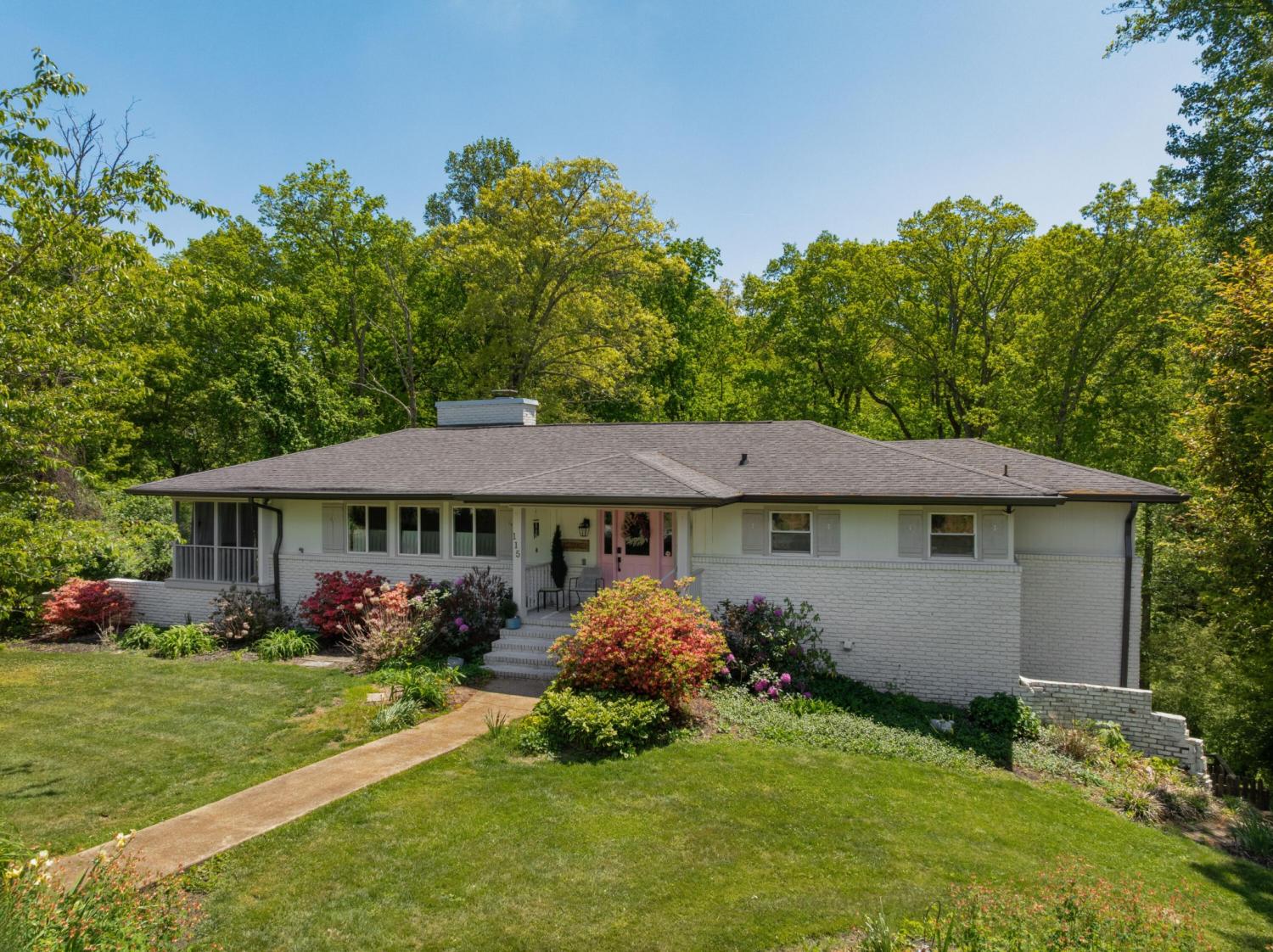 115-Golf-Drive For Sale