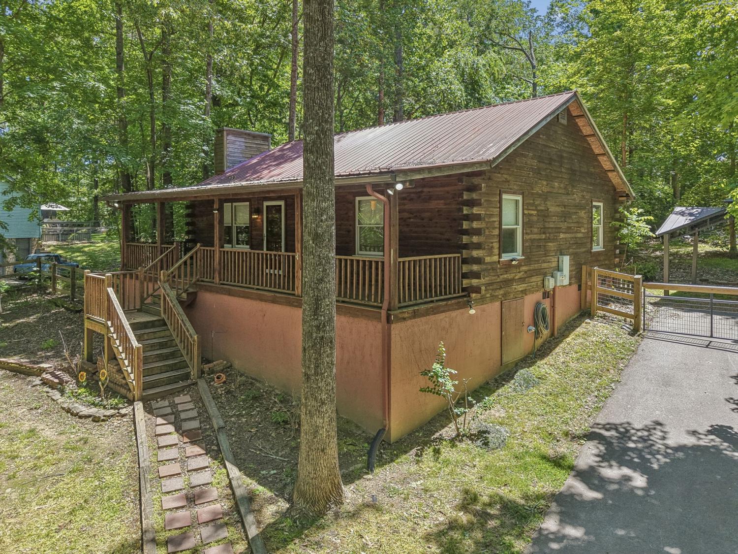 7301 White Oak Dr TN 37062 For Sale - 