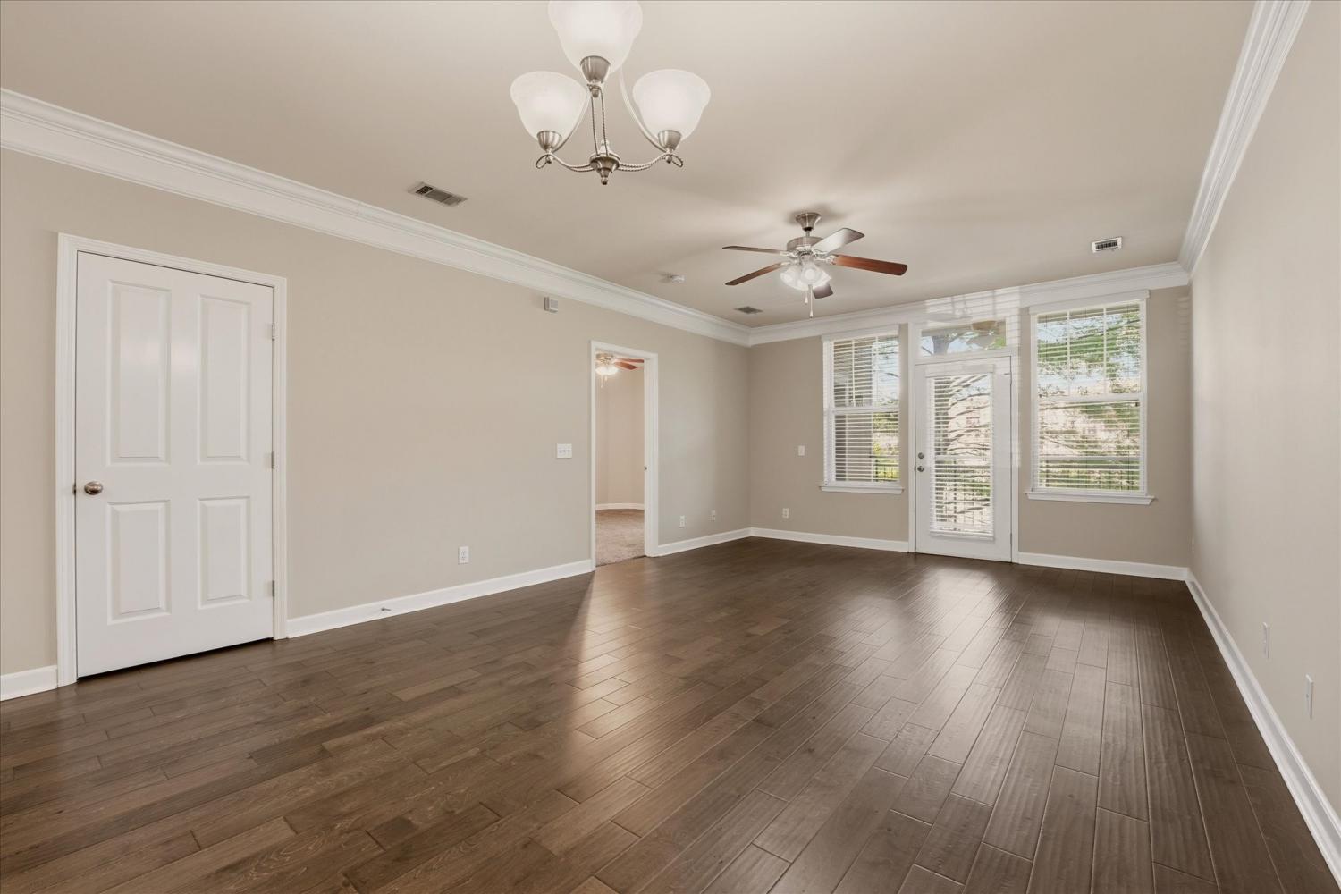 2310-Elliott-Ave For Sale