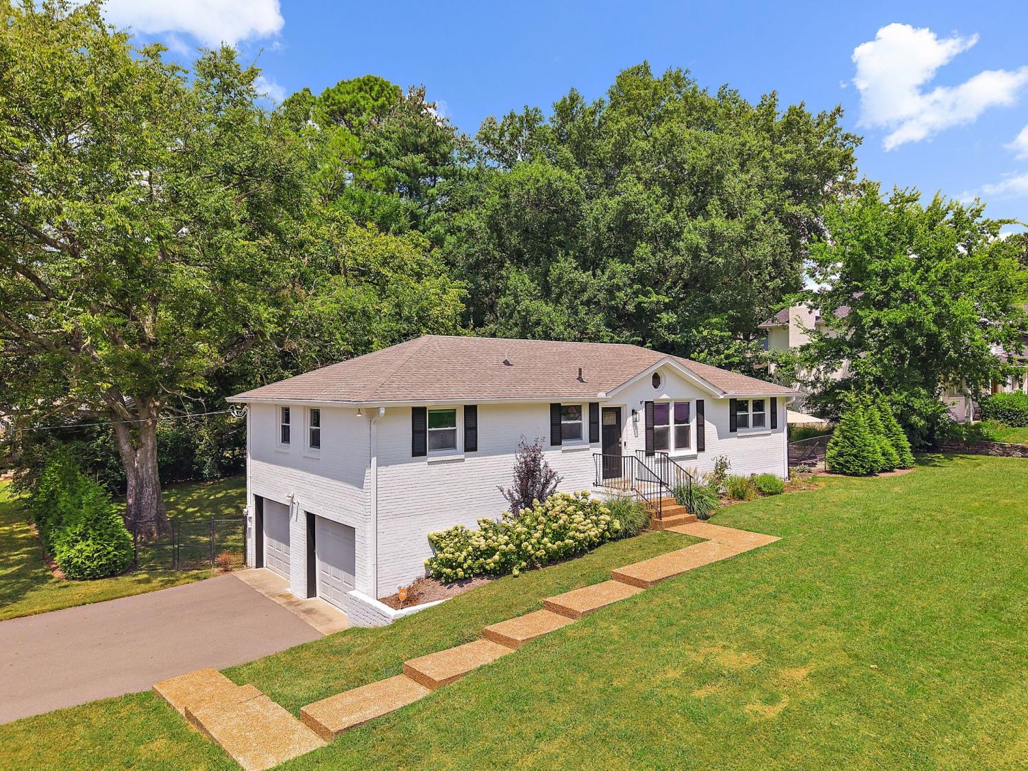 600-Huntington-Pkwy For Sale
