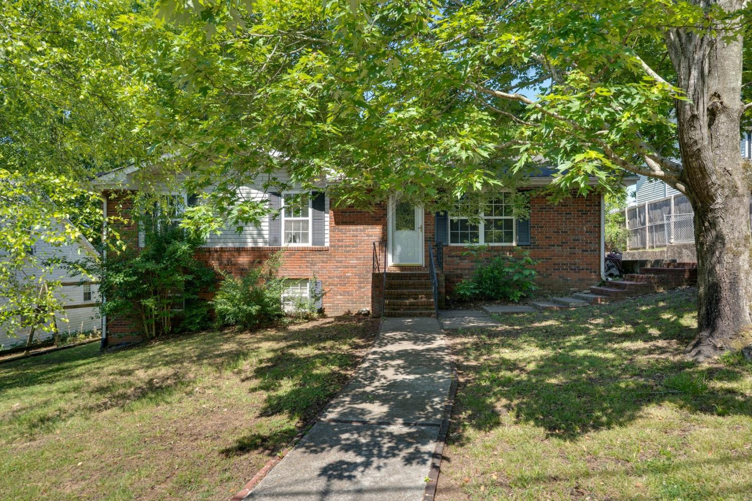 117-Vivian-Ln For Sale