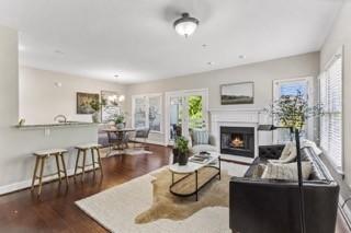 323-Boxmere-Pl For Sale