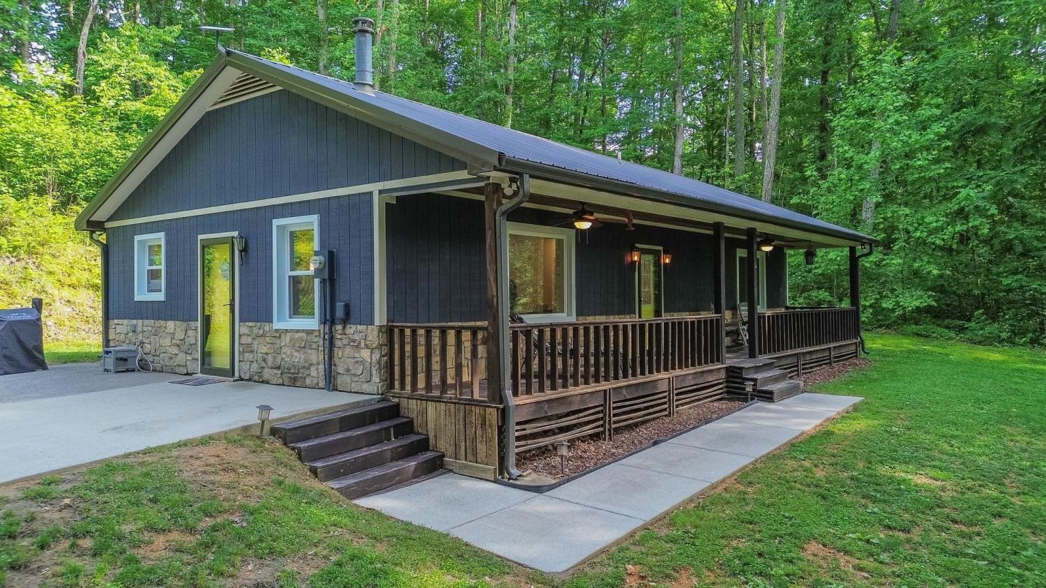 7872-Oscar-Green-Rd For Sale