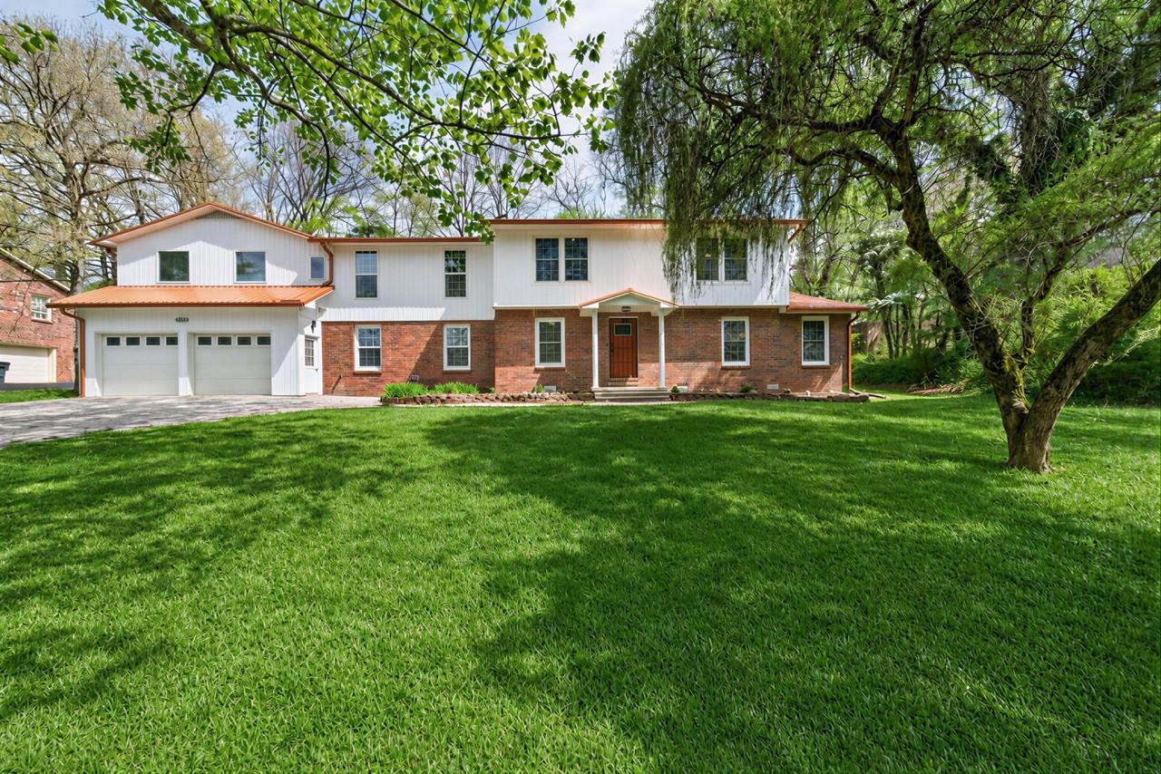 1360-Charles-St For Sale