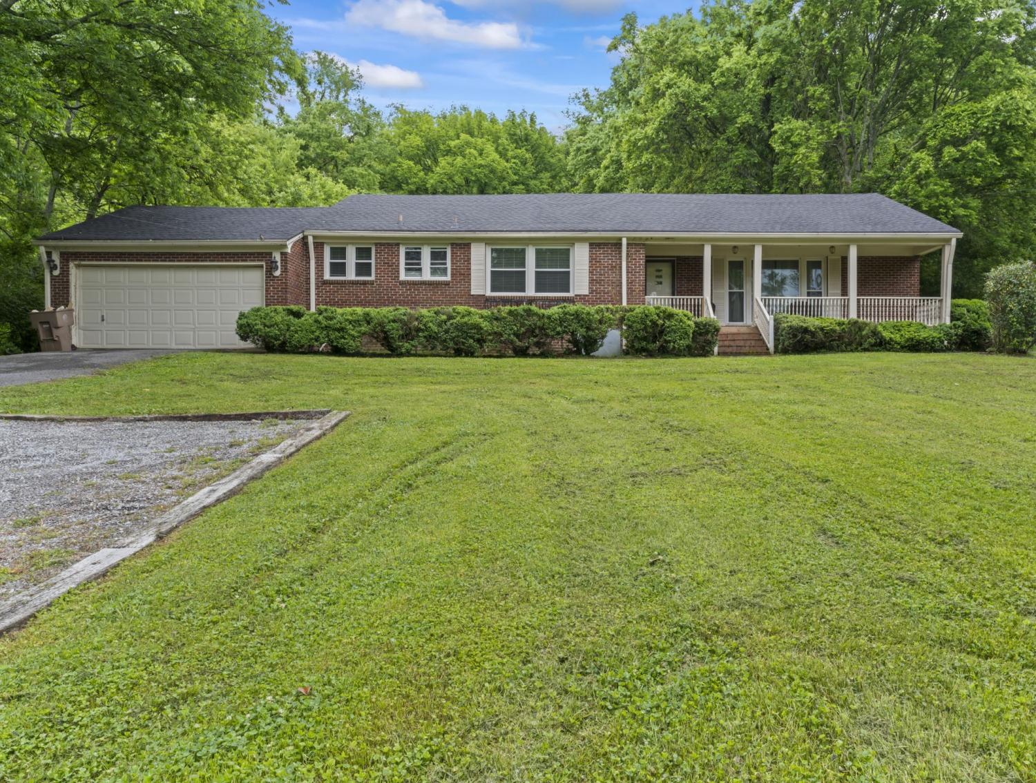 326-Lawndale-Dr For Sale