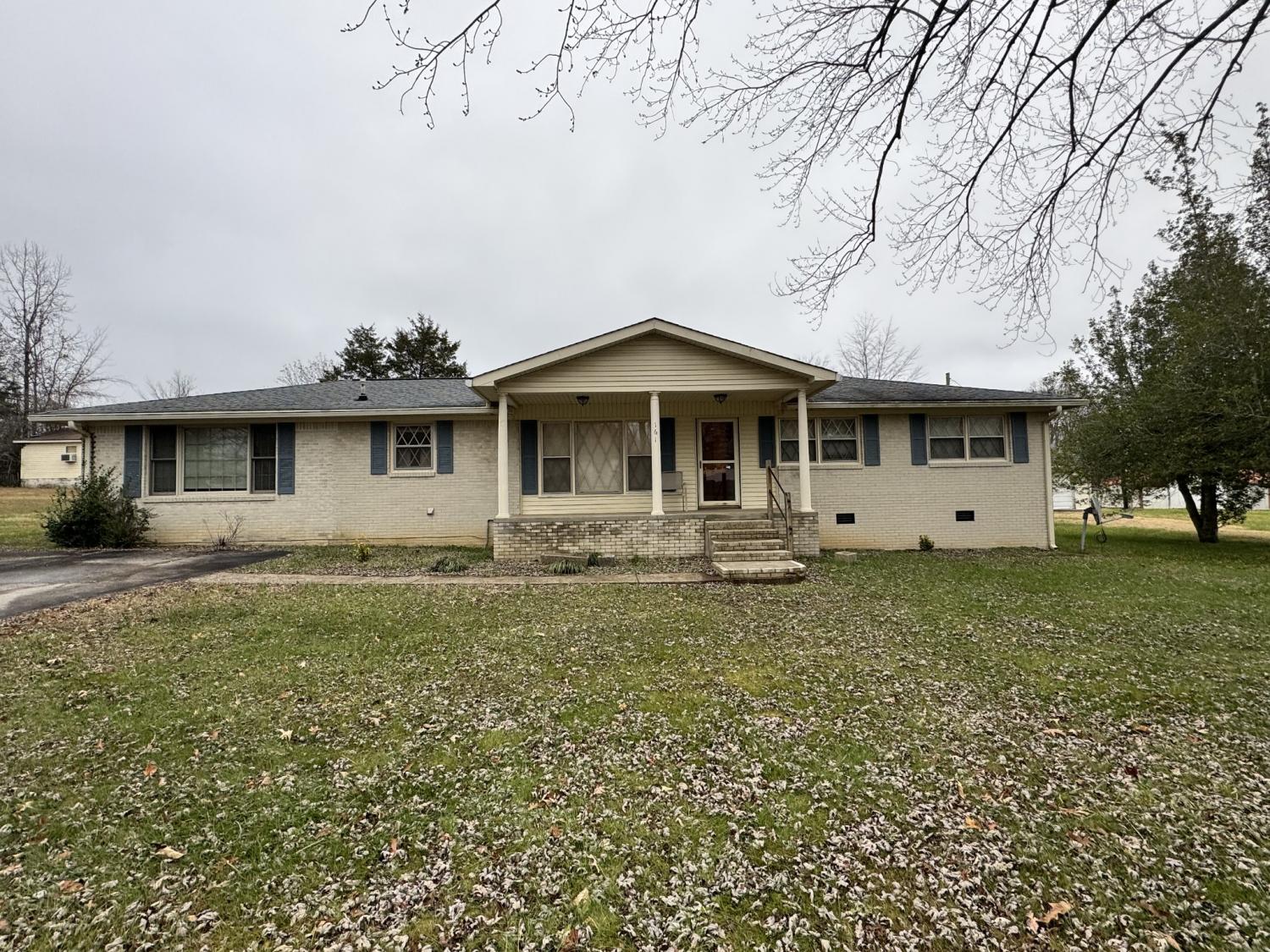 161-Circle-Dr For Sale