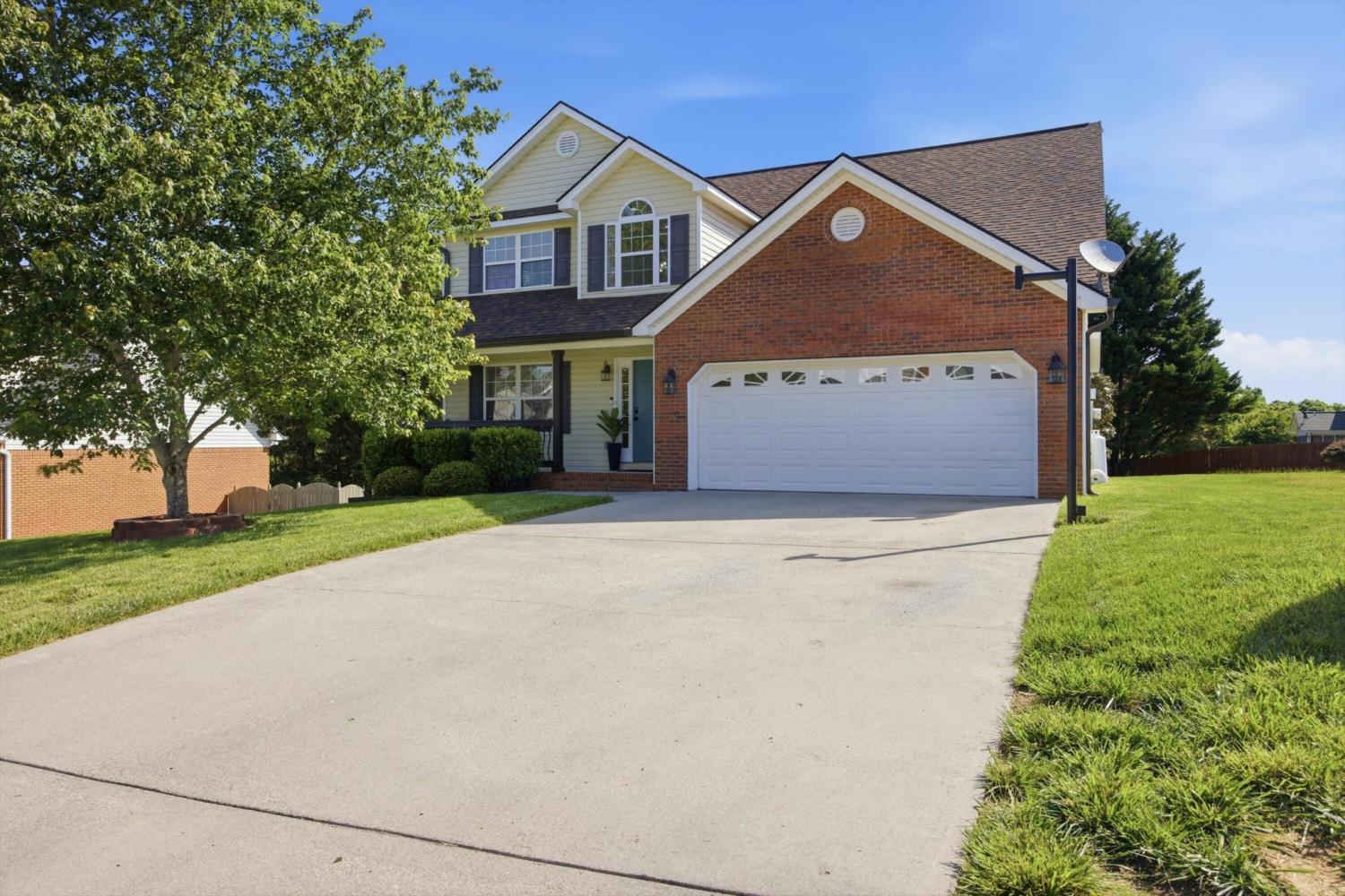 112-Peachtree-Circle For Sale