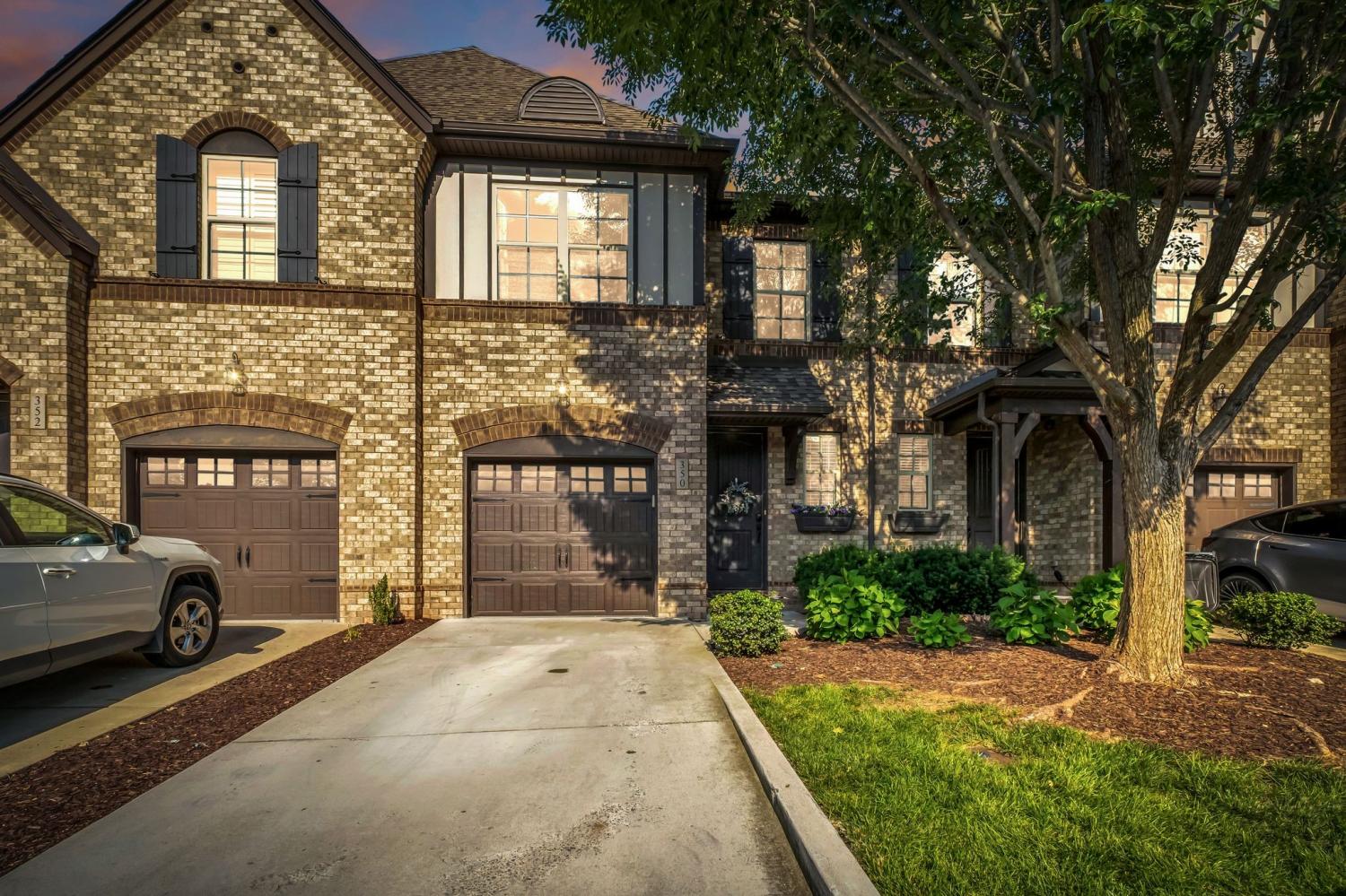 350-Coronado-Pvt-Cir For Sale