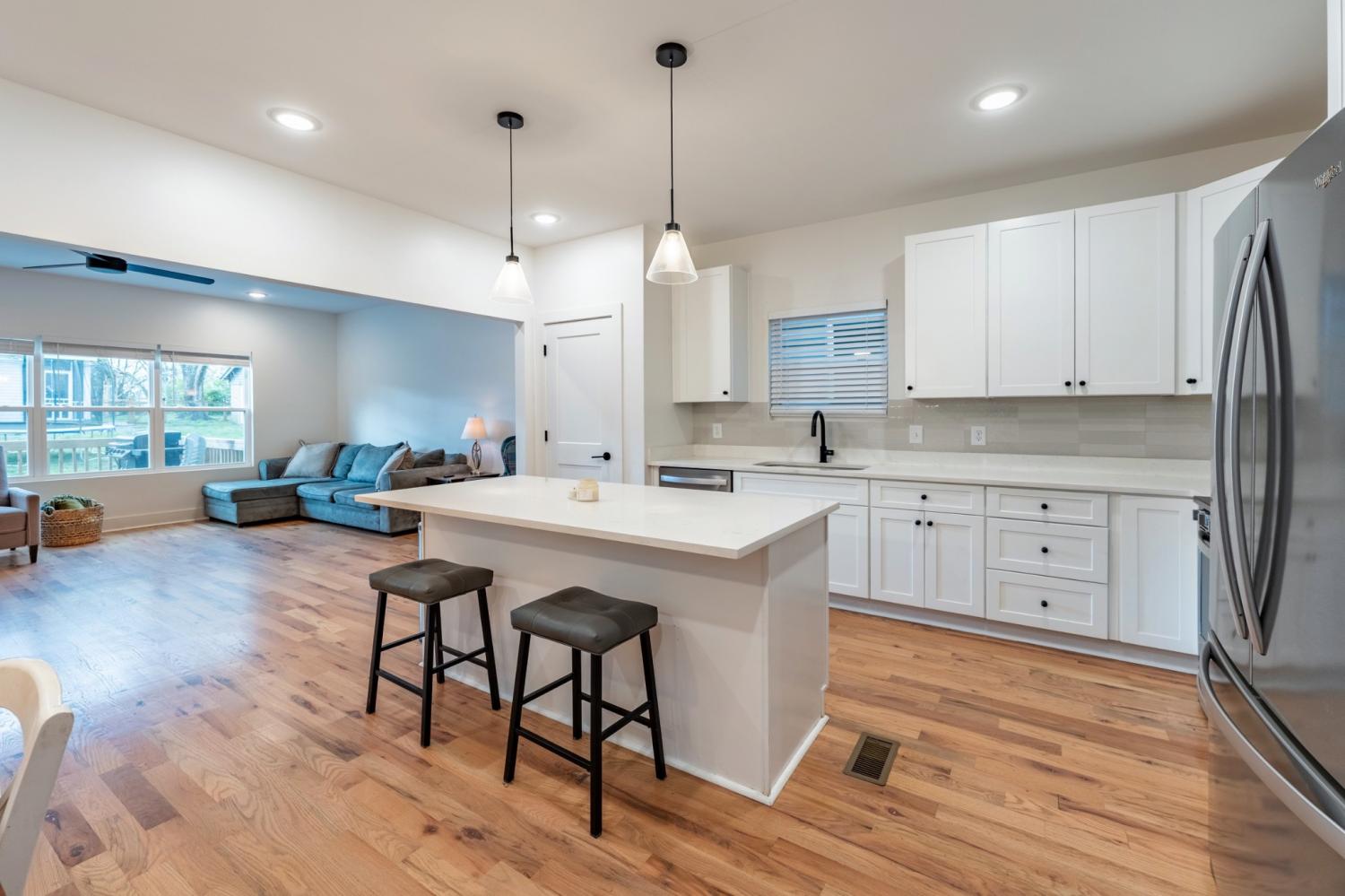 4019-Cumberland-Ave For Sale