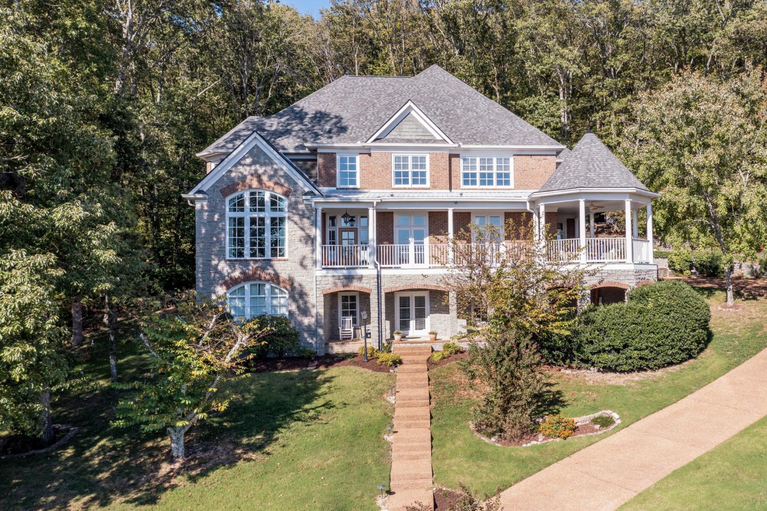 402-Stafford-Close For Sale
