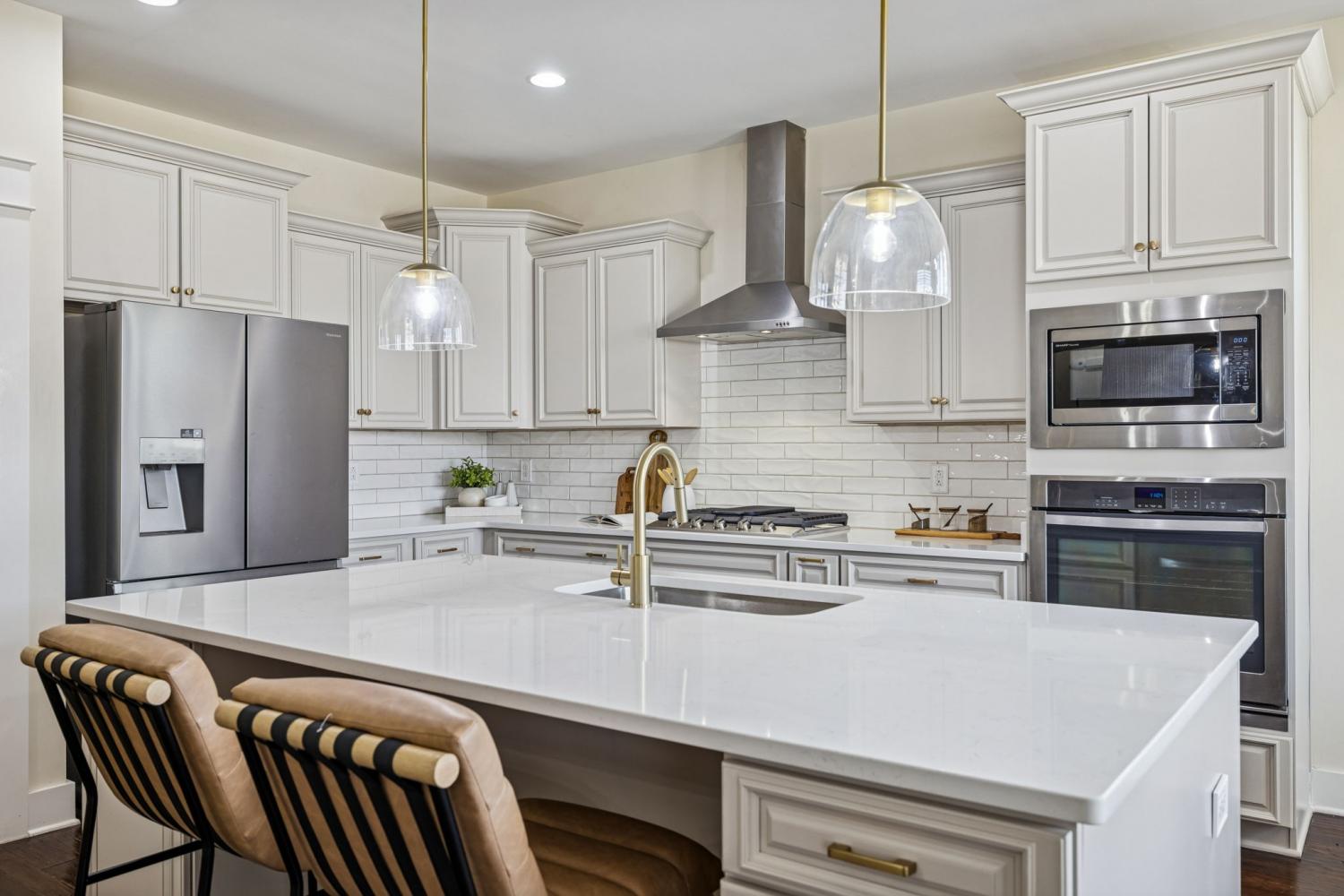 737-Newcomb-St For Sale