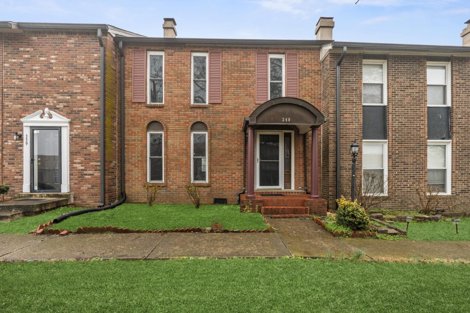 340-Huntington-Ridge-Dr For Sale