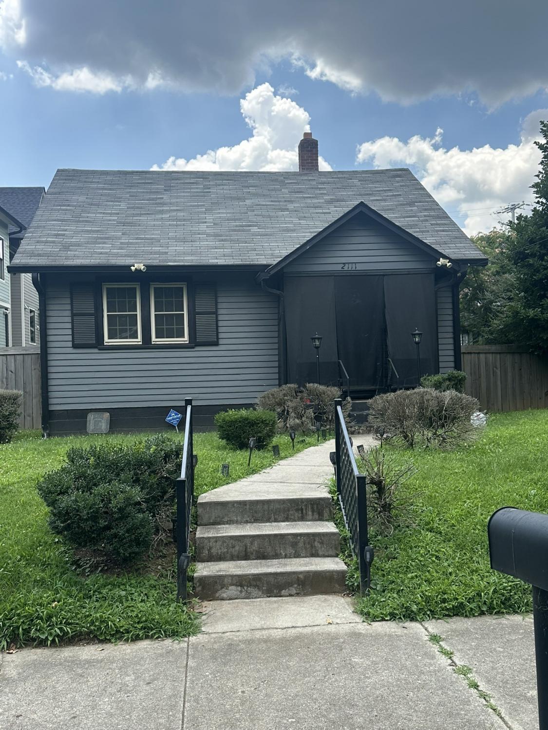 2111-Grantland-Ave For Sale