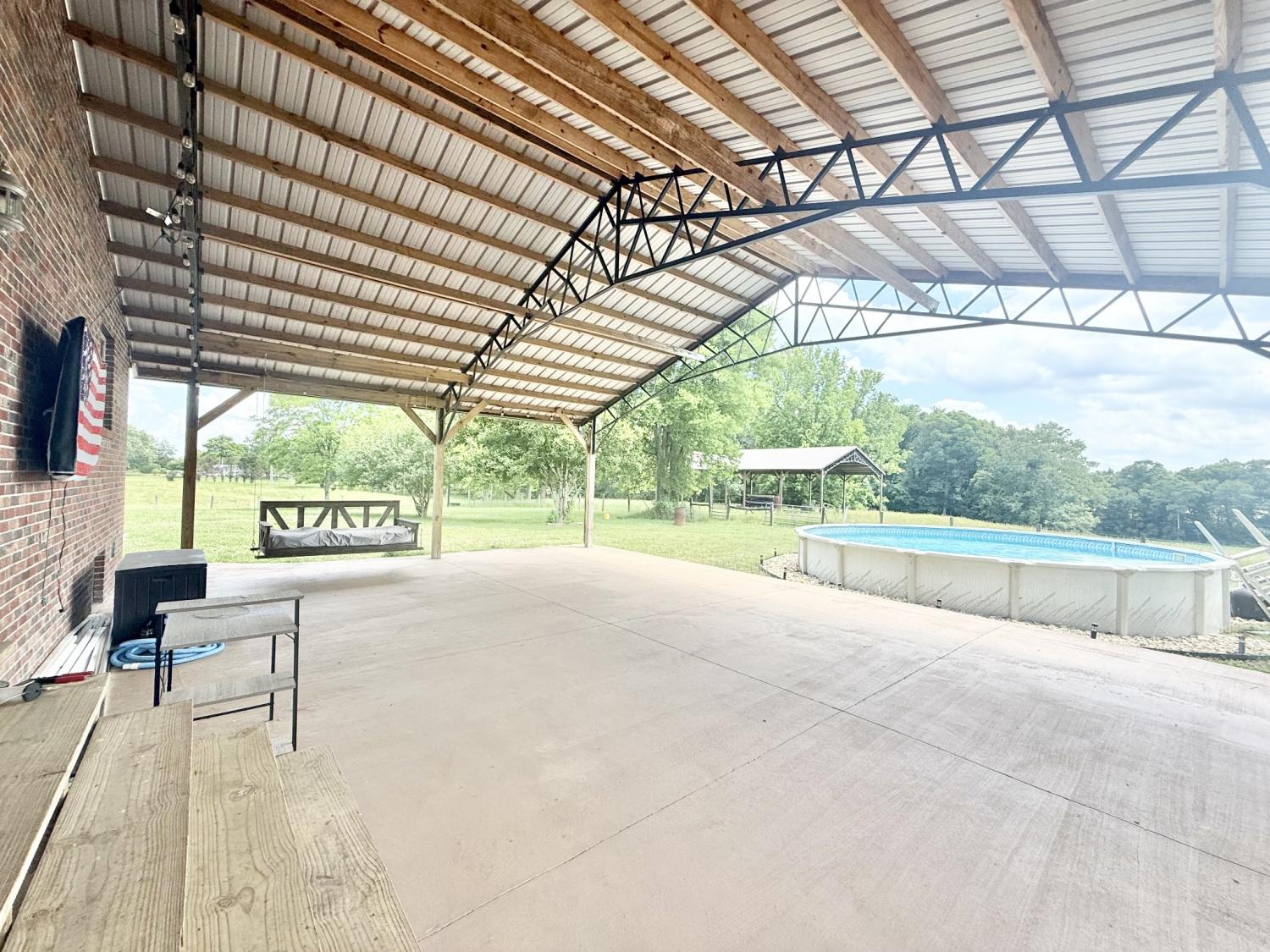 122-McIntyre-Rd For Sale