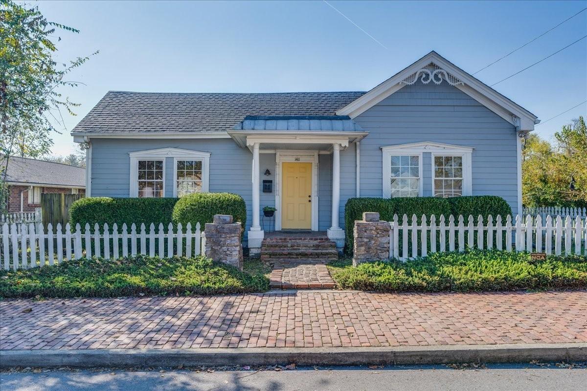 1411-10th-Ave--N For Sale