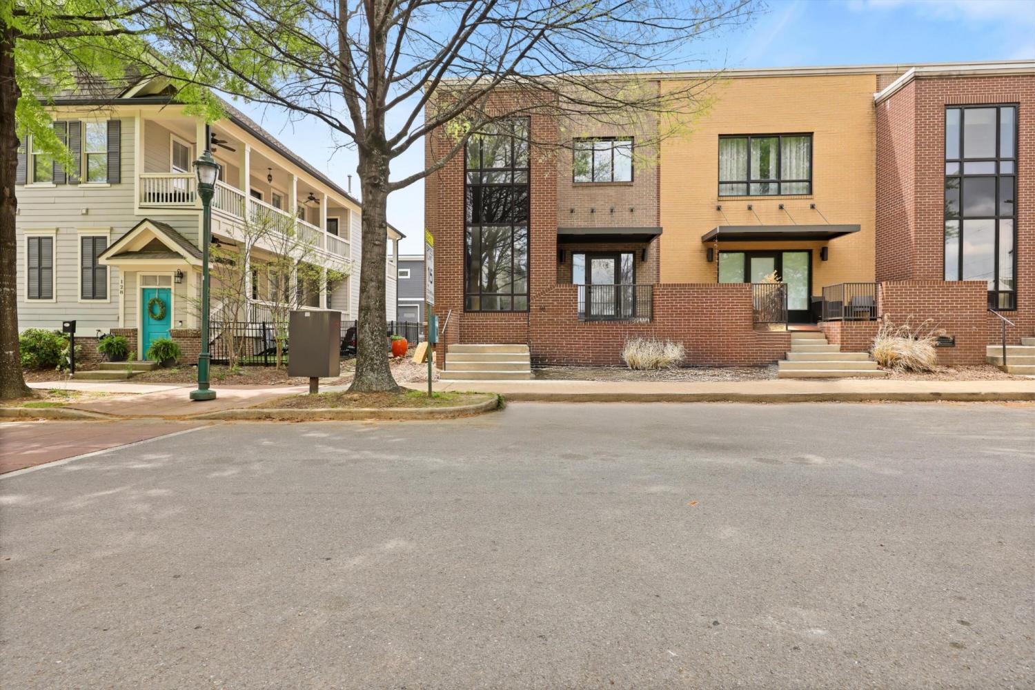 142-W-17th-Street For Sale