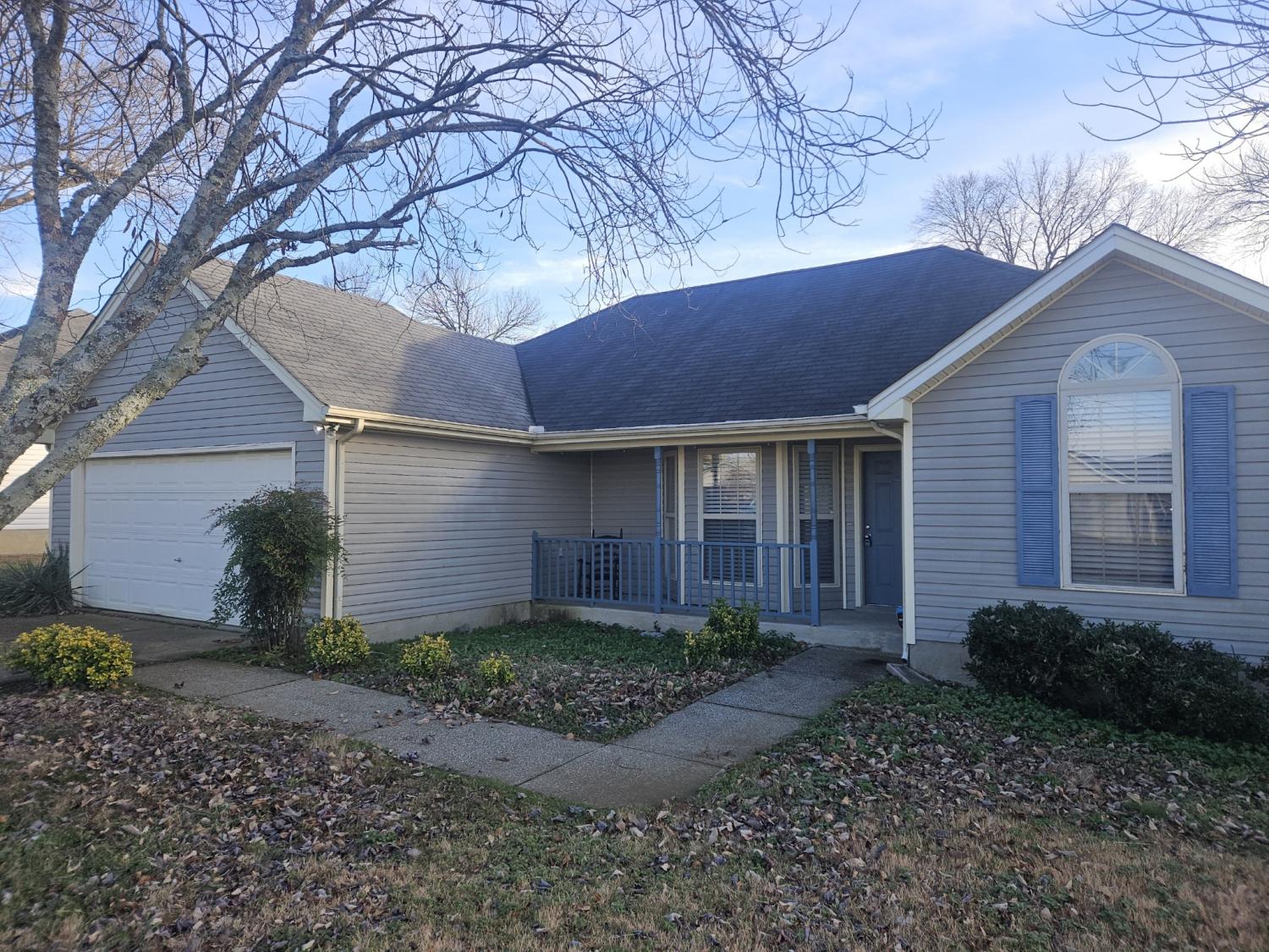 415-Lake-Forest-Dr For Sale