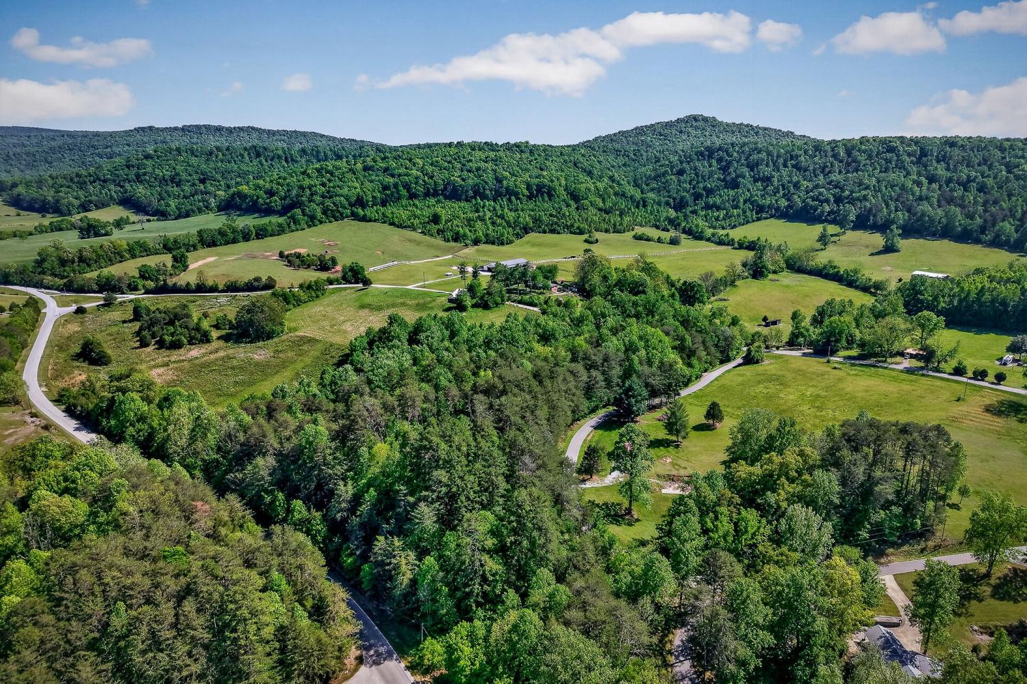 305-Caney-Bend-Rd For Sale