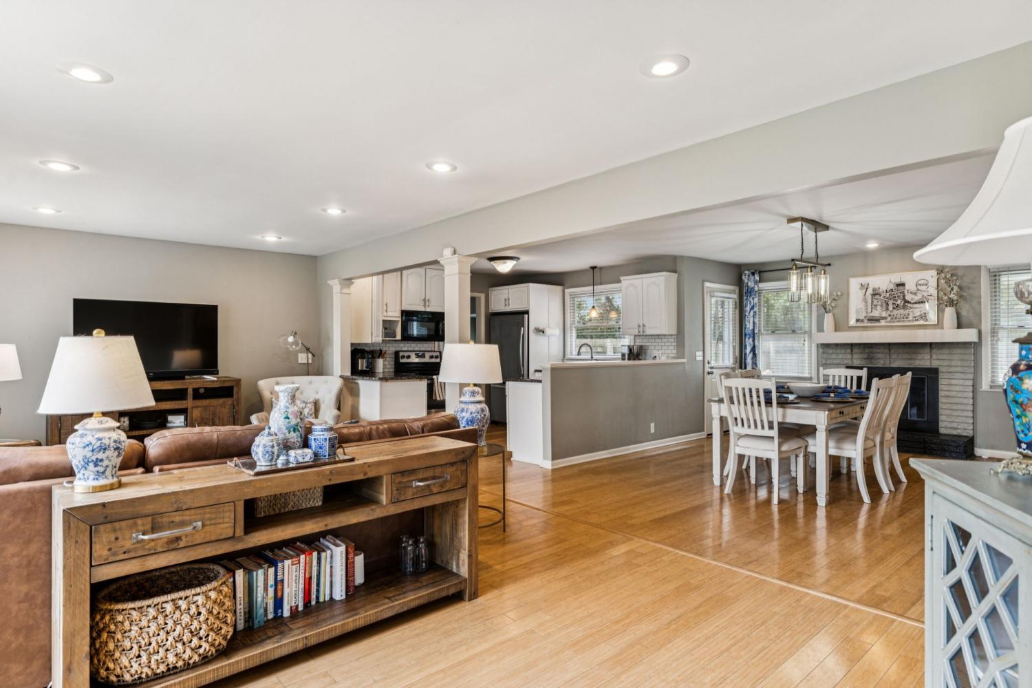 2502-Timwood-Dr For Sale
