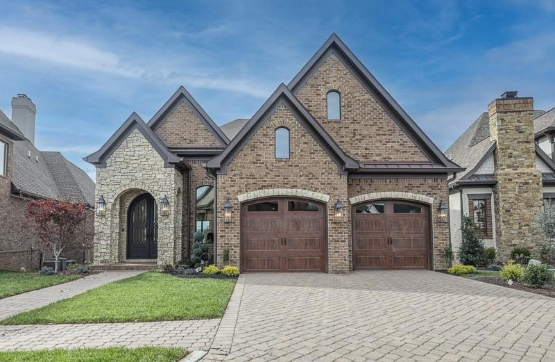 1132-Landing-Pvt-Ct For Sale