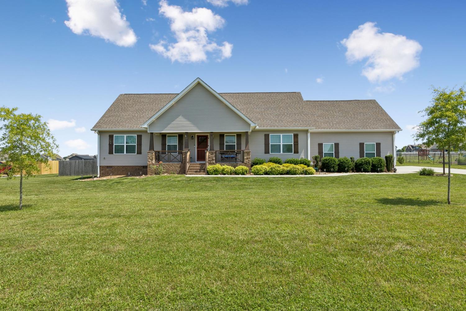 957-Richland-Farms-Dr For Sale