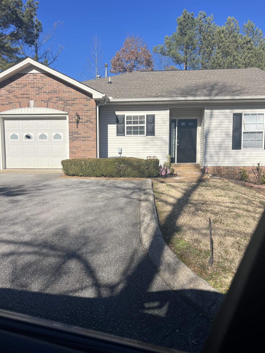 412-Village-Cir For Sale