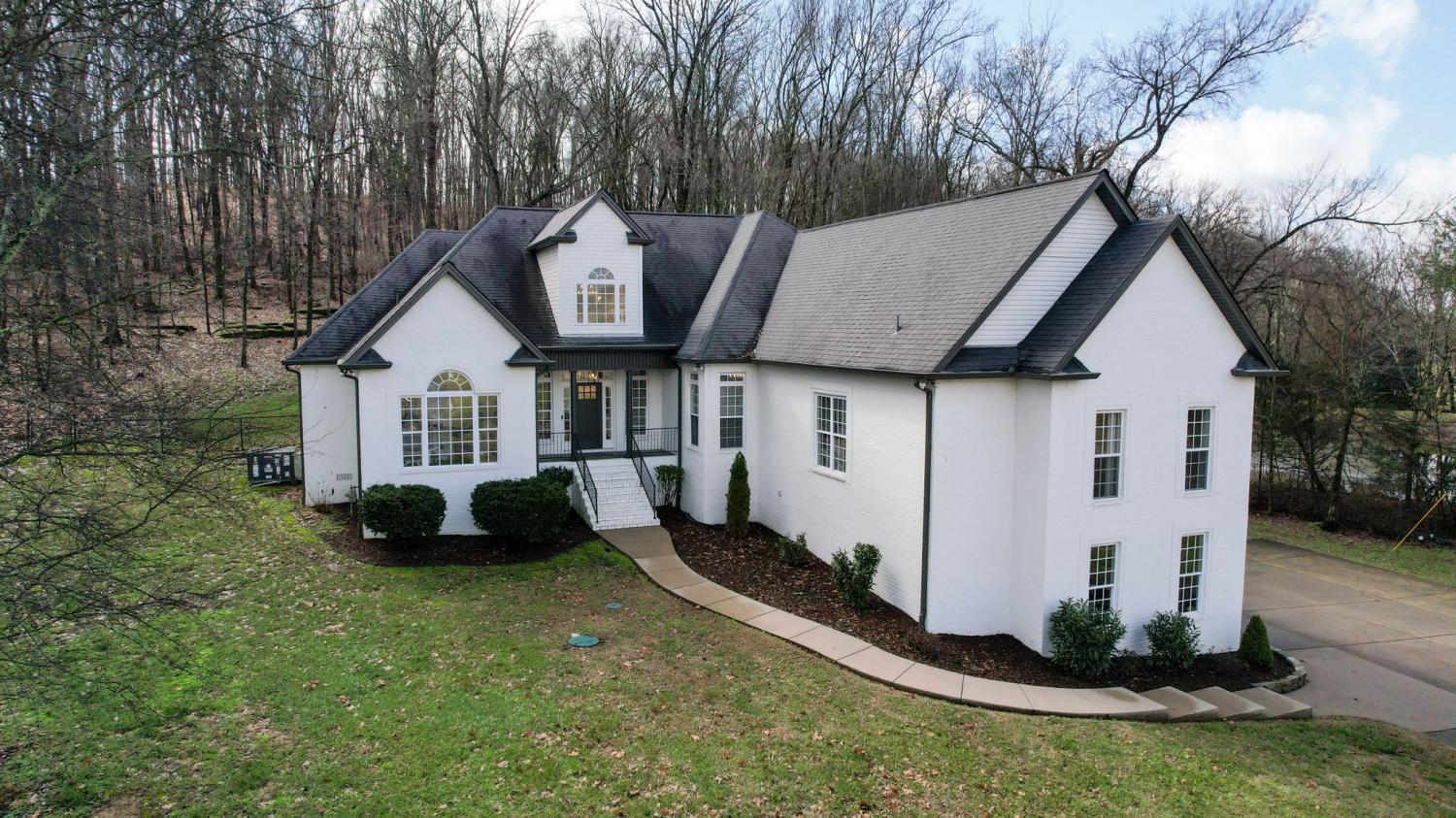 467-Bonnie-Valley-Dr For Sale