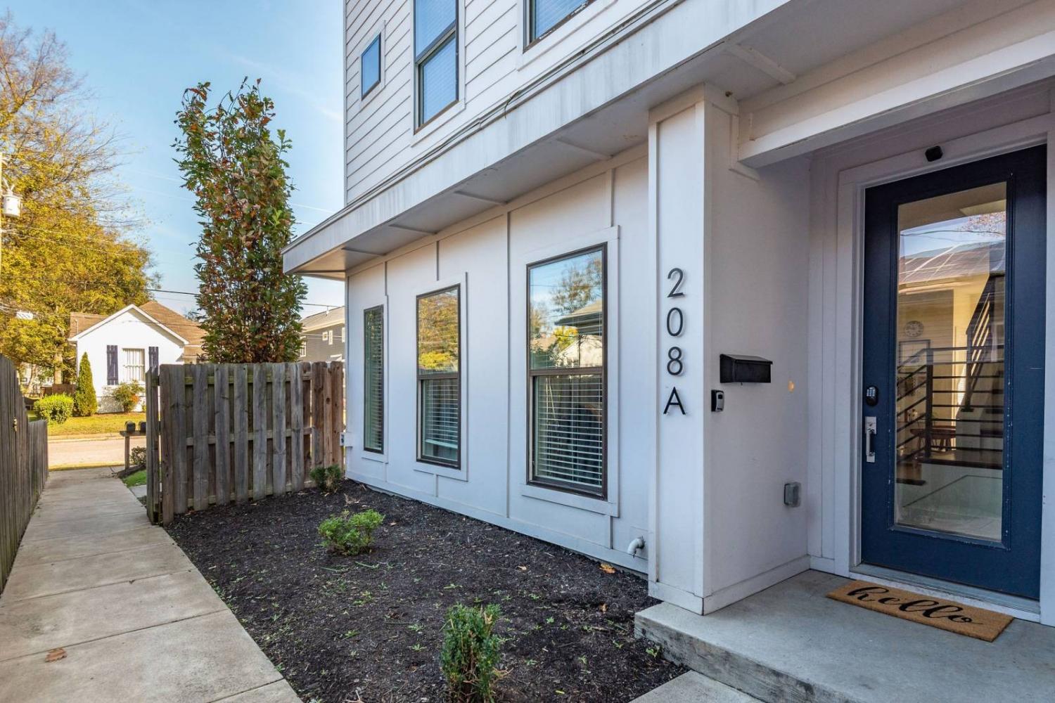 208-Myrtle-St For Sale