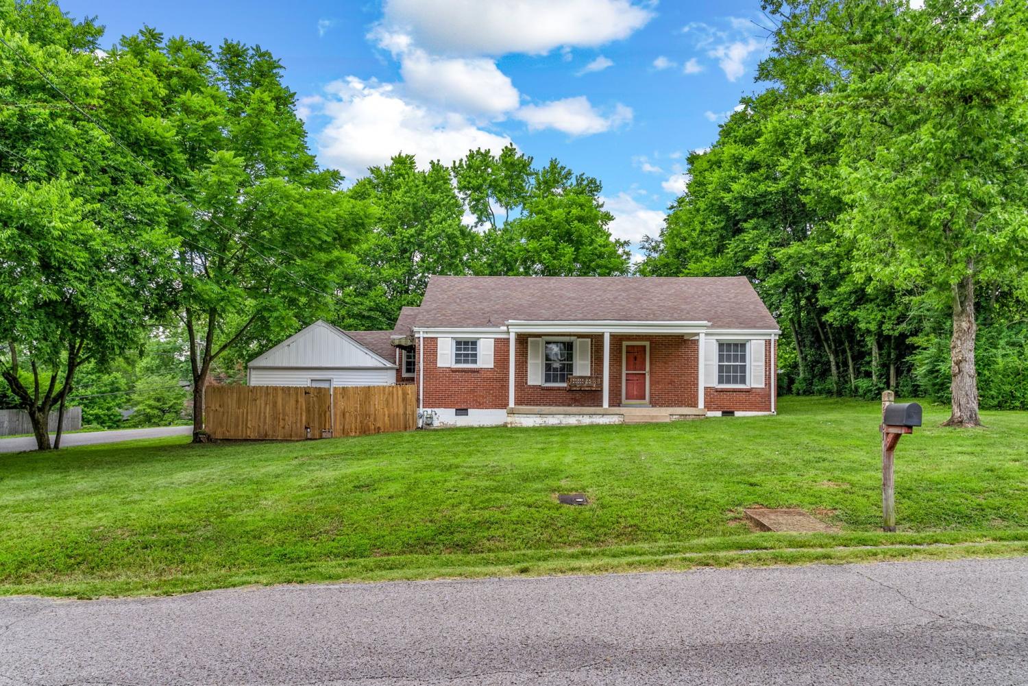 2101-Avalon-Dr For Sale