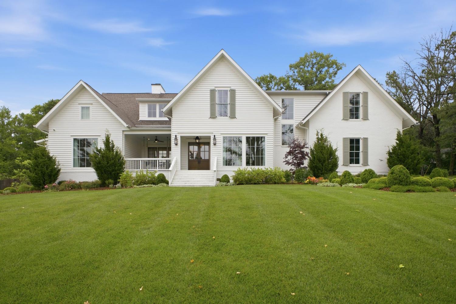 9028-Forest-Lawn-Dr For Sale